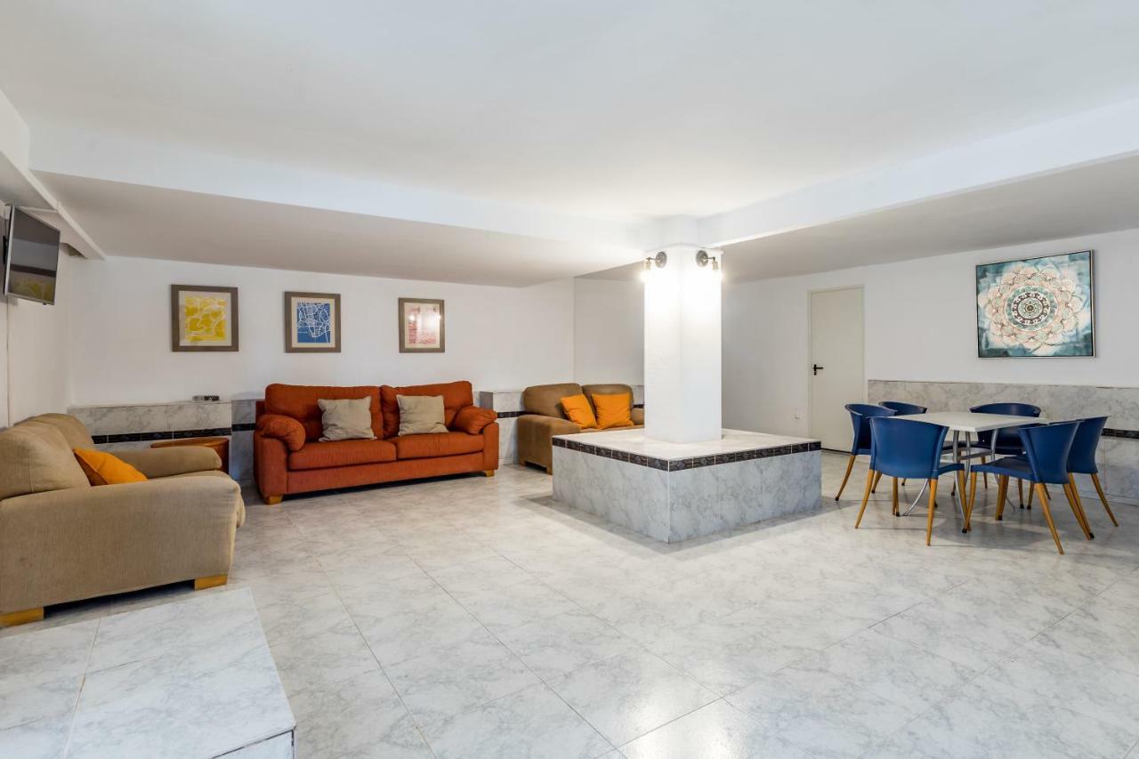 La Colina Villa Puebla de Vallbona Luaran gambar