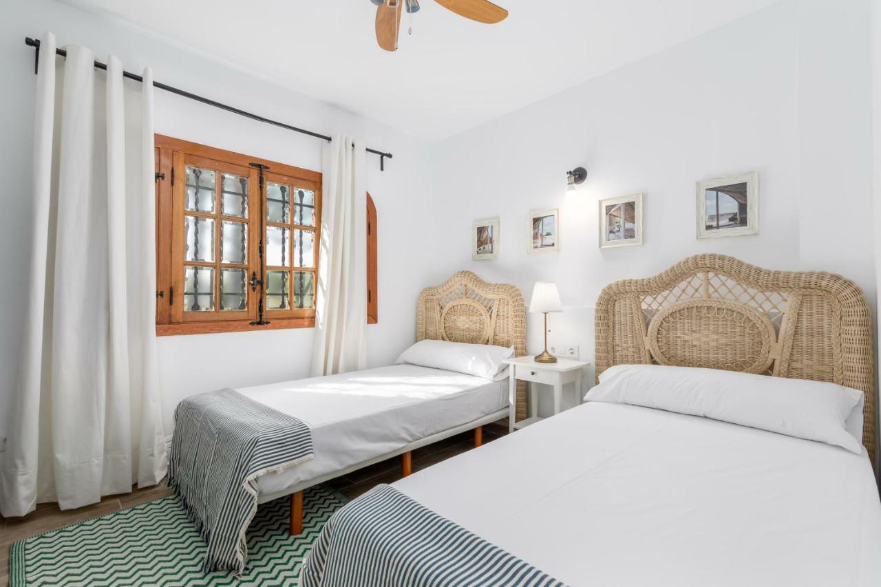 La Colina Villa Puebla de Vallbona Luaran gambar