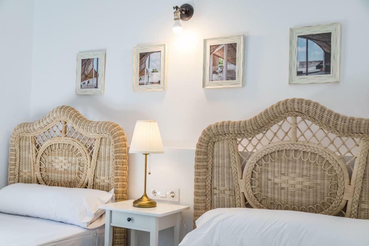 La Colina Villa Puebla de Vallbona Luaran gambar
