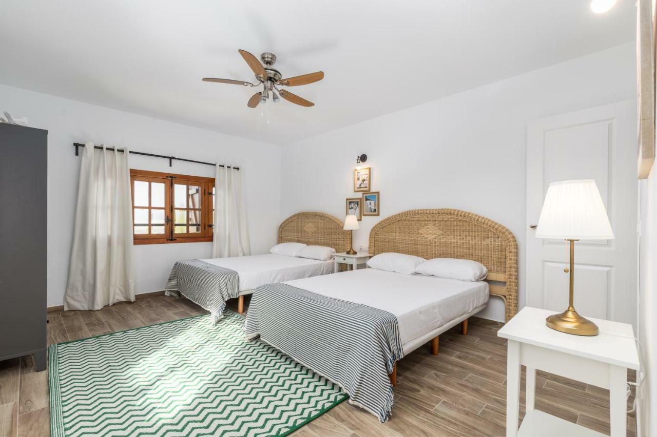 La Colina Villa Puebla de Vallbona Luaran gambar